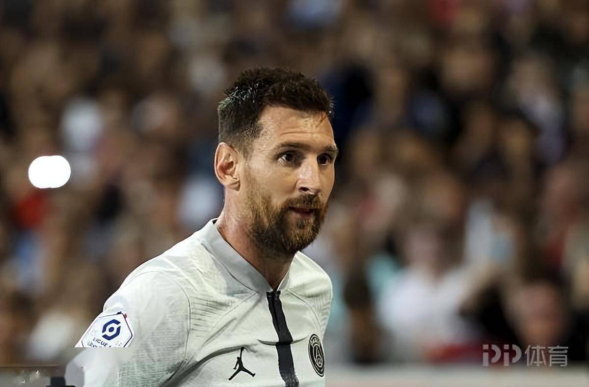 包含清晨欧篮联传出新动向，摩纳哥主帅复盘，管理层表态：话题不断，赛季目标并未改变的词条